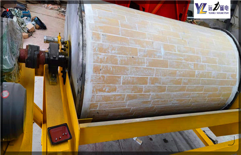 干式磁選機(jī),干式磁選機(jī)廣泛應(yīng)用于黑色金屬和磁性物質(zhì)_磁性礦粒鐵礦錳礦干式磁選機(jī)_干式強(qiáng)磁選機(jī)怎樣才能增加高磁感強(qiáng)度的屬性?工作視頻皮帶及結(jié)構(gòu)價格  干式磁選機(jī),干式磁選機(jī)廣泛應(yīng)用于黑色金屬和磁性物質(zhì)_磁性礦粒鐵礦錳礦干式磁選機(jī)_干式強(qiáng)磁選機(jī)怎樣才能增加高磁感強(qiáng)度的屬性?工作視頻皮帶及結(jié)構(gòu)價格