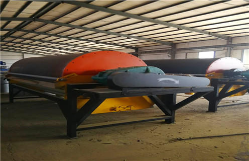 干式磁選機(jī),干式磁選機(jī)廠家提醒客戶注意強(qiáng)磁干式磁選機(jī)的保養(yǎng)工作_磁性礦干式磁選機(jī)廠家提醒客戶注意強(qiáng)磁干式磁選機(jī)的保養(yǎng)工作_干式磁選機(jī)廠家提醒客戶注意強(qiáng)磁干式磁選機(jī)的保養(yǎng)工作工作視頻皮帶及結(jié)構(gòu)價(jià)格 干式磁選機(jī),干式磁選機(jī)廠家提醒客戶注意強(qiáng)磁干式磁選機(jī)的保養(yǎng)工作_磁性礦干式磁選機(jī)廠家提醒客戶注意強(qiáng)磁干式磁選機(jī)的保養(yǎng)工作_干式磁選機(jī)廠家提醒客戶注意強(qiáng)磁干式磁選機(jī)的保養(yǎng)工作工作視頻皮帶及結(jié)構(gòu)價(jià)格