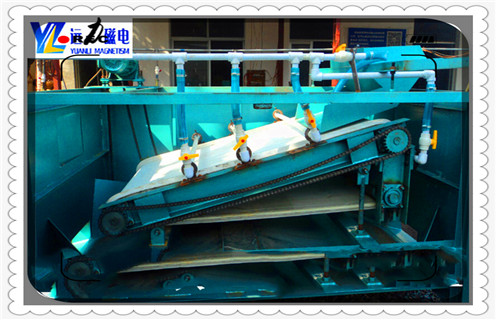 平板磁選機(jī),湖北濕式平板磁選機(jī)帶排列磁系圖_湖北濕式平板磁選機(jī)帶工作原理_選礦規(guī)格參數(shù)及執(zhí)行標(biāo)準(zhǔn) 平板磁選機(jī),湖北濕式平板磁選機(jī)帶排列磁系圖_湖北濕式平板磁選機(jī)帶工作原理_選礦規(guī)格參數(shù)及執(zhí)行標(biāo)準(zhǔn)