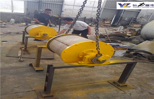 滾筒磁選機(jī),科技決定滾筒磁選機(jī)更好發(fā)展_鐵礦選礦科技決定滾筒磁選機(jī)更好發(fā)展磁場(chǎng)一般為多少_磁塊如何排列 滾筒磁選機(jī),科技決定滾筒磁選機(jī)更好發(fā)展_鐵礦選礦科技決定滾筒磁選機(jī)更好發(fā)展磁場(chǎng)一般為多少_磁塊如何排列