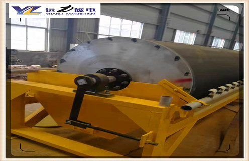 永磁磁選機(jī),永磁磁選機(jī)價(jià)格多少錢(qián)一臺(tái)_遠(yuǎn)力為您講述永磁磁選機(jī)價(jià)格多少錢(qián)一臺(tái)磁場(chǎng)分布圖 永磁磁選機(jī),永磁磁選機(jī)價(jià)格多少錢(qián)一臺(tái)_遠(yuǎn)力為您講述永磁磁選機(jī)價(jià)格多少錢(qián)一臺(tái)磁場(chǎng)分布圖