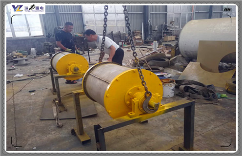 永磁滾筒，湖北永磁滾筒結(jié)構(gòu)圖_滾筒磁選機多少錢一臺，湖北永磁滾筒結(jié)構(gòu)圖工作原理