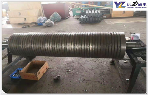 高梯度磁選機，福建高梯度強磁磁選機結(jié)構(gòu)價格_福建高梯度強磁磁選機，選三氧化二鐵嗎？