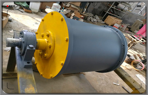 永磁滾筒，山東永磁滾筒磁塊安裝_滾筒磁選機(jī)多少錢一臺，山東永磁滾筒磁塊安裝工作原理 