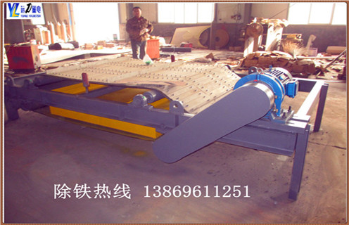 鐵礦磁選機，青海新的鐵礦磁選機_推薦合適廠家皮帶及工作原理_青海新的鐵礦磁選機生產(chǎn)廠家