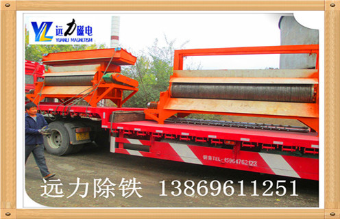 錳礦全自動(dòng)濕式磁選機(jī)磁場(chǎng)高卸鐵方便 錳礦全自動(dòng)濕式磁選機(jī)磁場(chǎng)高卸鐵方便